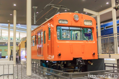 [京都鉄道博物館] 101系(本館) 前身の交通科学博物館で、いわゆる「電車のしくみ」を説明するために設置されたモックアップがそのまま移設されてきました。