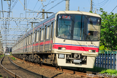 [京王線高幡不動～南平間] 0057列車特急、8000系8757F
