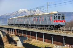 [長野電鉄柳原～村山間] 523列車、8500系T4編成
