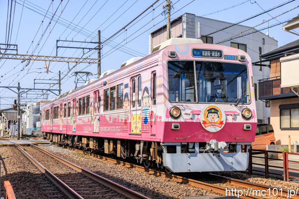 静岡鉄道静岡清水線 音羽町～春日町間で撮影した静岡鉄道1000形1511を先頭とする列車(1011F)の写真