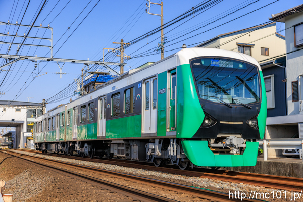 静岡鉄道静岡清水線 県総合運動場～県立美術館前間で撮影した静岡鉄道A3000形A3003を先頭とする列車(A3003F)の写真