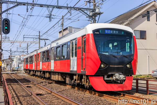 静岡鉄道静岡清水線 音羽町～春日町間で撮影した静岡鉄道A3000形A3502を先頭とする列車(A3002F)の写真