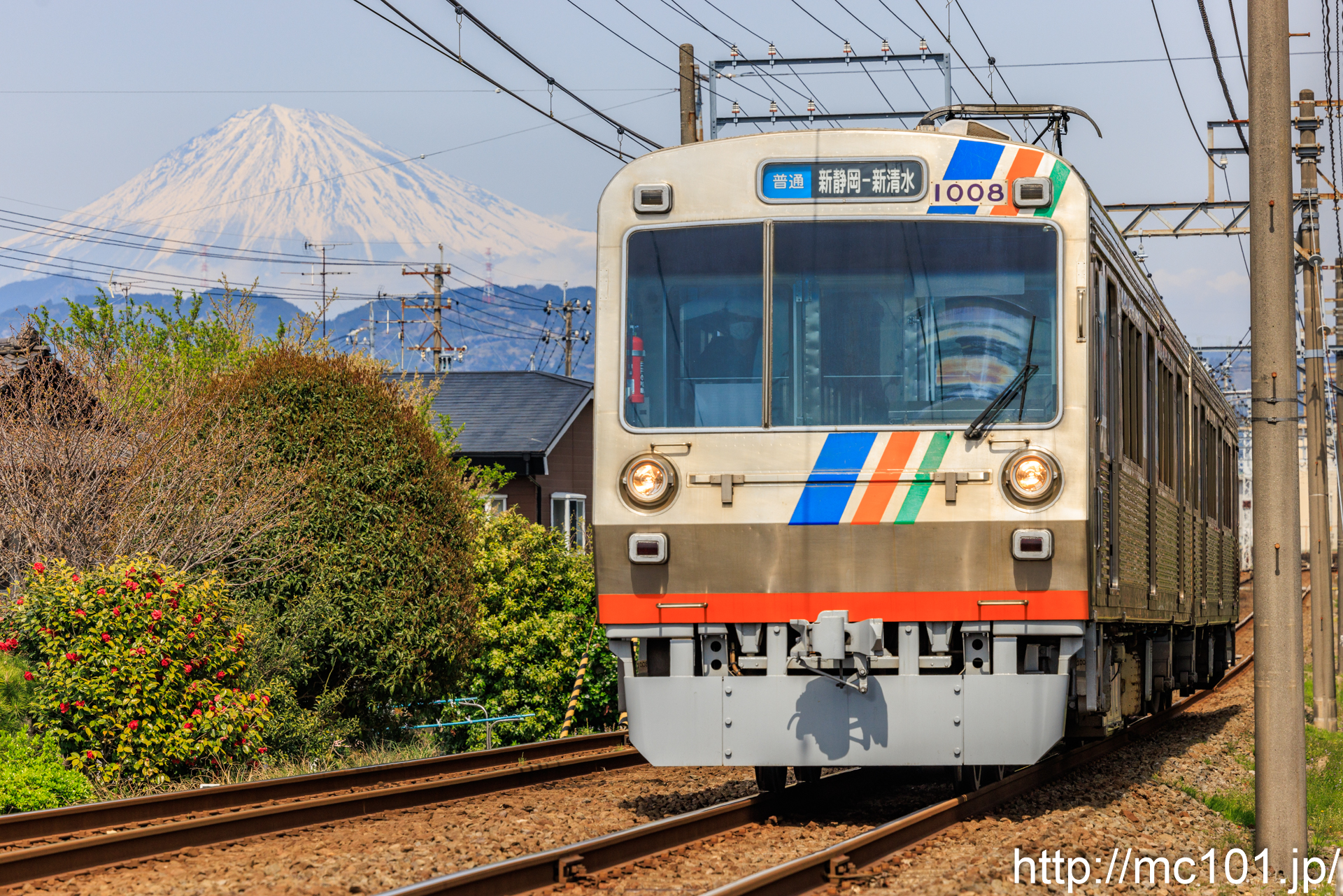 静岡鉄道静岡清水線 御門台～狐ヶ崎間で撮影した静岡鉄道1000形1008を先頭とする列車(1008F)の写真