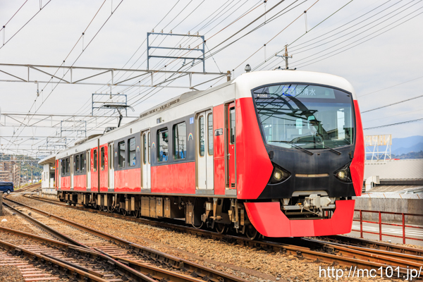 静岡鉄道静岡清水線 県総合運動場駅付近で撮影した静岡鉄道A3000形A3502を先頭とする列車(A3002F)の写真