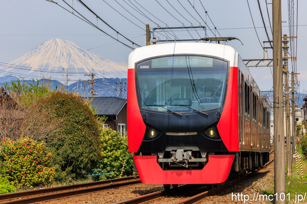 静岡鉄道静岡清水線 御門台～狐ヶ崎間で撮影した静岡鉄道A3000形A3002を先頭とする列車(A3002F)の写真