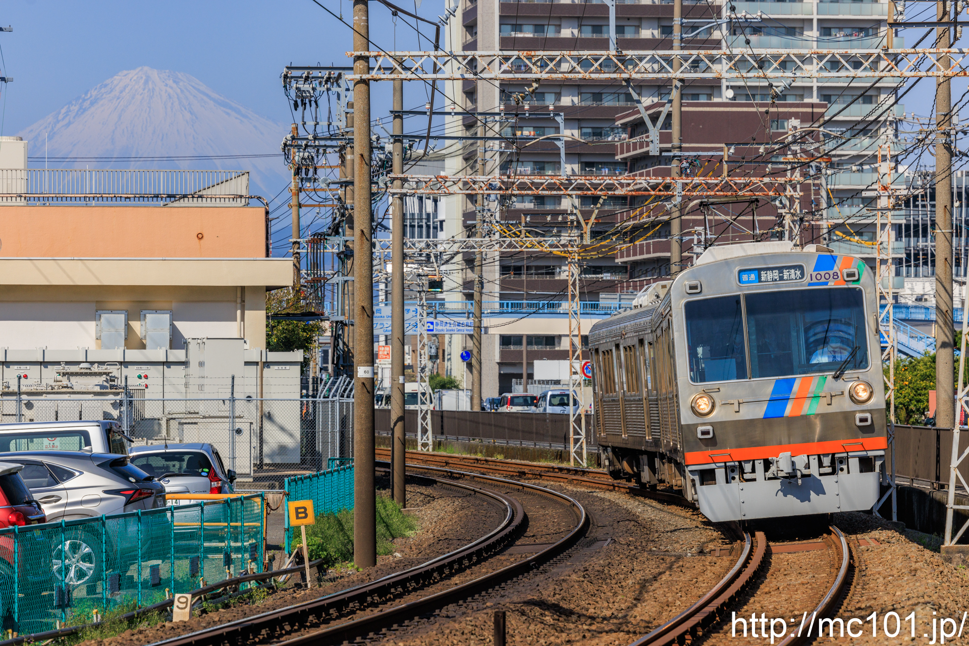 静岡鉄道静岡清水線 春日町～柚木間で撮影した静岡鉄道1000形1008を先頭とする列車(1008F)の写真