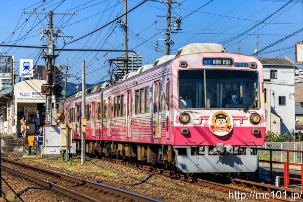 静岡鉄道静岡清水線 春日町駅付近で撮影した静岡鉄道1000形1511を先頭とする列車(1011F)の写真
