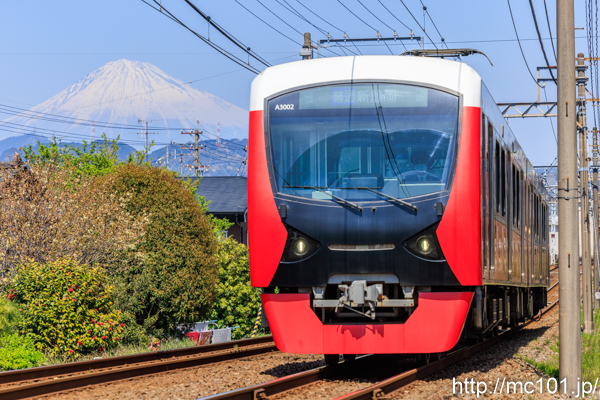 静岡鉄道静岡清水線 御門台～狐ヶ崎間で撮影した静岡鉄道A3000形A3002を先頭とする列車(A3002F)の写真