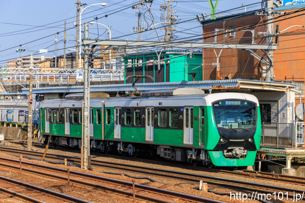 静岡鉄道静岡清水線 桜橋駅付近で撮影した静岡鉄道A3000形A3003を先頭とする列車(A3003F)の写真