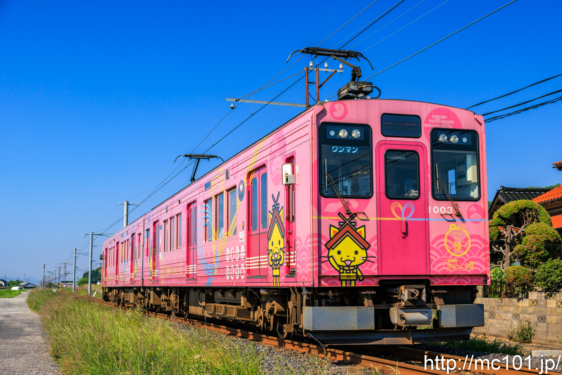 一畑電車北松江線 美談～旅伏間で撮影した一畑電車1000系1003を先頭とする列車(1003F)の写真