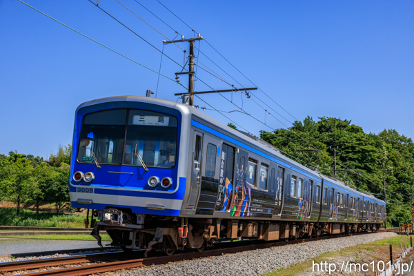 伊豆箱根鉄道駿豆線 三島二日町～大場間で撮影した伊豆箱根鉄道3000系3009を先頭とする列車(3505F)の写真