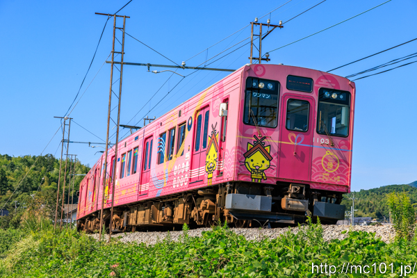 一畑電車北松江線 一畑口～伊野灘間で撮影した一畑電車1000系1103を先頭とする列車(1003F)の写真