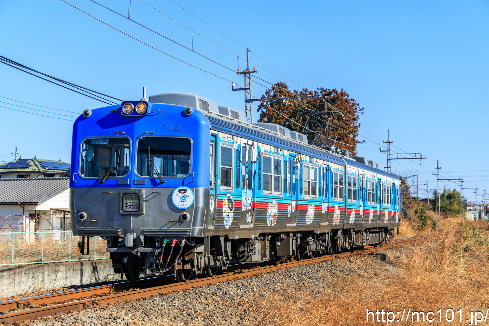 上毛電気鉄道上毛線 新里～新川間で撮影した上毛電気鉄道700形722を先頭とする列車の写真