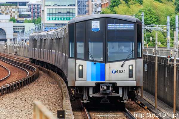 横浜市交通局ブルーラインセンター南駅 で撮影した横浜市交通局4000形4631 他 の写真