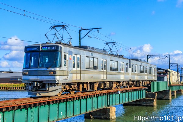 北陸鉄道浅野川線蚊爪～粟ヶ崎間 で撮影した北陸鉄道03系03-134 他 の写真