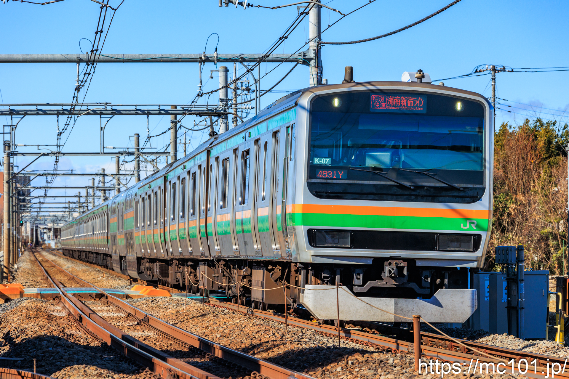 JR東日本高崎線吹上～行田間 で撮影したJR東日本E231系近郊タイプクハE230-8048 他 の写真