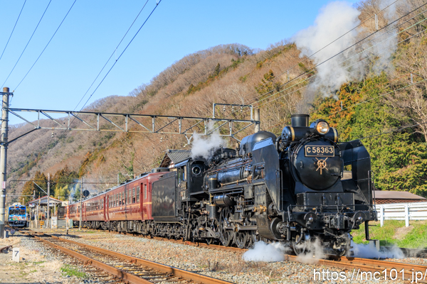 秩父鉄道秩父本線 波久礼駅付近で撮影した秩父鉄道C58363号機 + 12系客車の写真