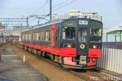 [東北本線長町駅] 9122Mフルーティアふくしま92号、719系S-27編成