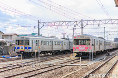 [福島交通飯坂線桜水駅] 7111F、一旦電留線に収まり、すぐに折り返し車庫に向かう準備中