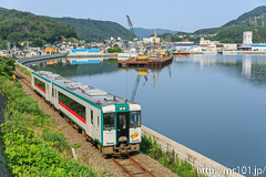 [石巻線沢田～浦宿間] 640D、キハ110系キハ112-214+キハ111-214