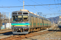 [秩父鉄道武州中川駅付近] 25列車、7500系7504F