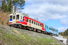 [三陸鉄道リアス線両石～鵜住居間] 5008D、36-208+36-101、すいません正直に言いますトリミングしました