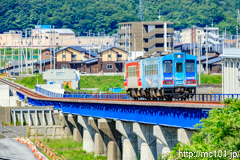 [三陸鉄道リアス線大槌～吉里吉里間] 5008D、36-208+36-101、後追い