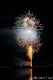 [第58回北上・みちのく芸能まつり トロッコ流しと花火の夕べ] 第1部 令和時代を開くみんなへ・4. 大スターマイン(1)