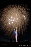 [第70回熊谷花火大会] <dl class='description'><dt>プログラムNo.</dt><dd>75</dd><dt>種別</dt><dd>スターマイン</dd><dt>提供</dt><dd>太平洋セメント株式会社熊谷工場(2)</dd></dl>